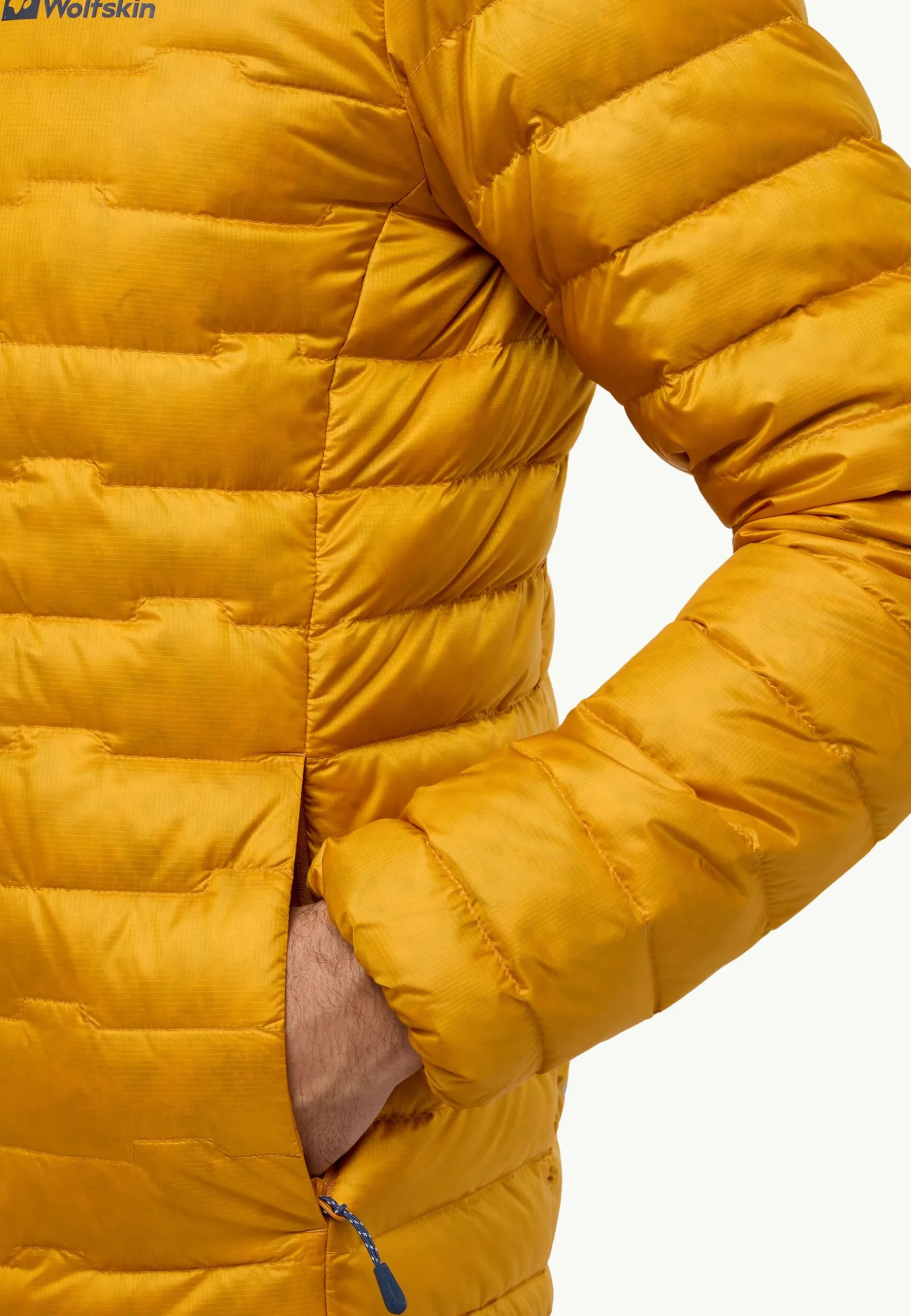 Jack Wolfskin Passamani Down Hoody M Rds|Heren Bodywarmers|Winterjacks